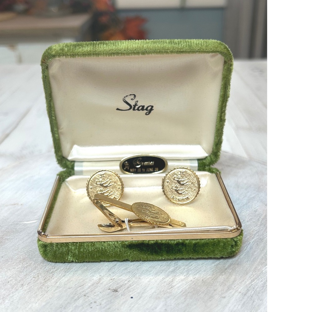 Vintage Stag Gemini Zodiac Cufflinks and Tie Clip Set Gold Tone